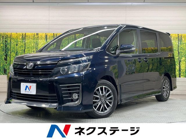 TOYOTA VOXY 2015