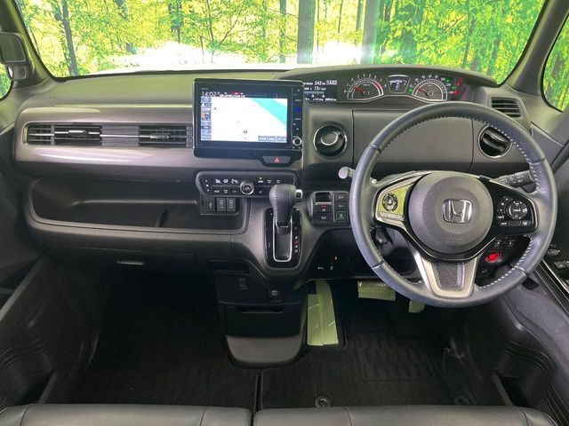 HONDA N BOX CUSTOM 2022