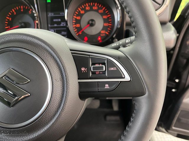 SUZUKI JIMNY NOMADE 2025