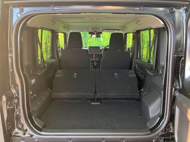 SUZUKI JIMNY NOMADE 2025