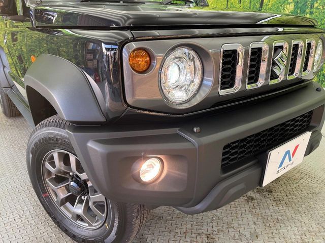 SUZUKI JIMNY NOMADE 2025