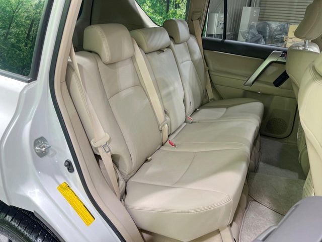 TOYOTA LANDCRUISER PRADO 2022