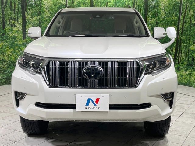 TOYOTA LANDCRUISER PRADO 2022