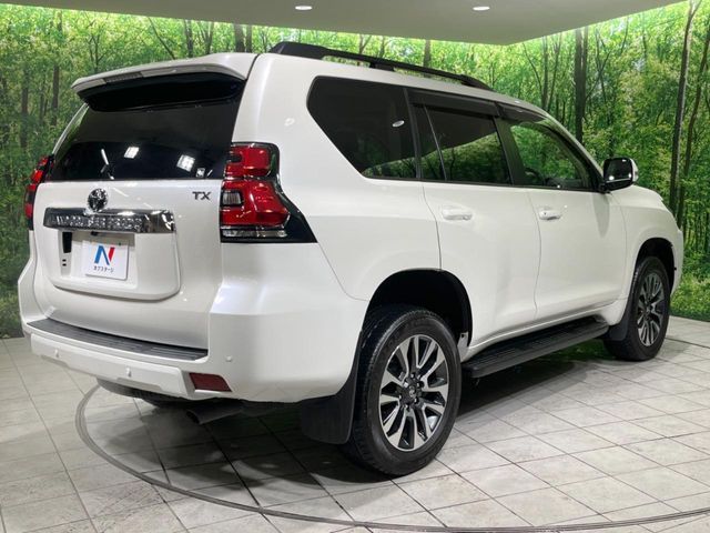 TOYOTA LANDCRUISER PRADO 2022