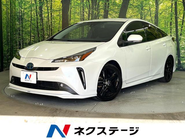 TOYOTA PRIUS 2022