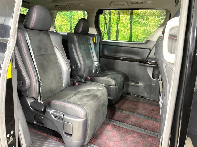 TOYOTA VELLFIRE 4WD 2013