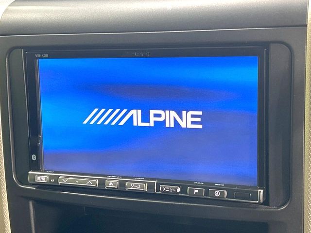 TOYOTA VELLFIRE 2013