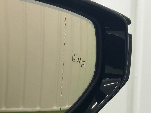 TOYOTA LEXUS LS500 2021