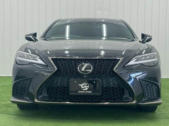 TOYOTA LEXUS LS500 2021