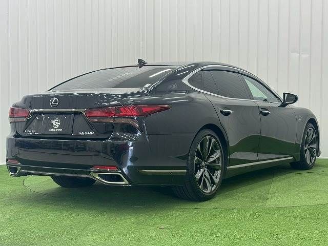 TOYOTA LEXUS LS500 2021