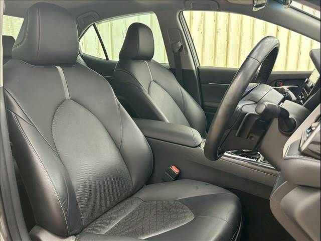 TOYOTA CAMRY HYBRID 2022