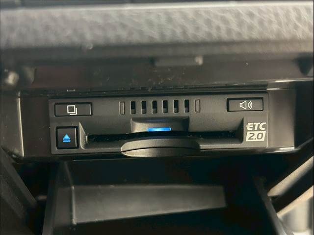 TOYOTA CAMRY HYBRID 2022