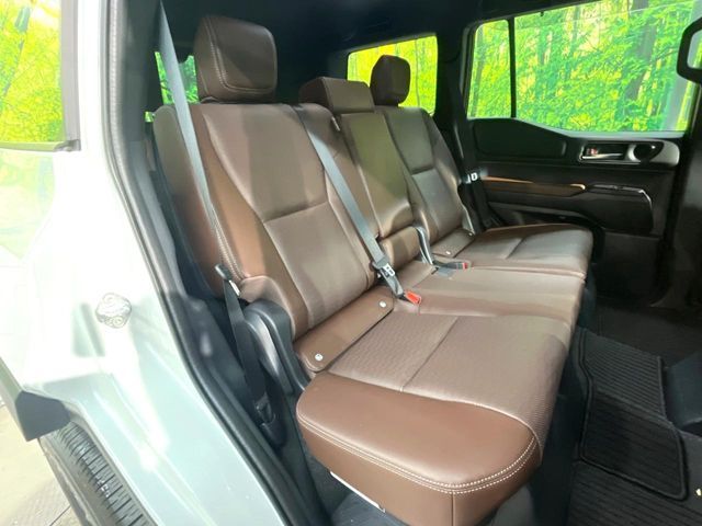 TOYOTA LANDCRUISER 250 2025