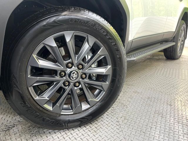 TOYOTA LANDCRUISER 250 2025