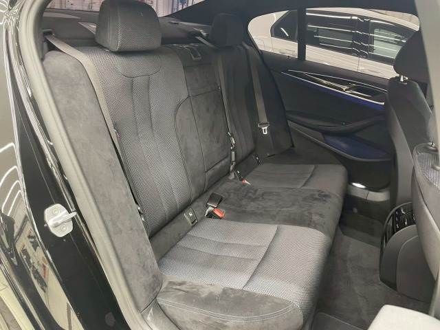 BMW BMW 5series sedan 2019