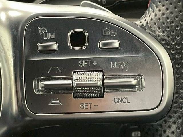 MERCEDES BENZ MERCEDES BENZ GLA class 2020