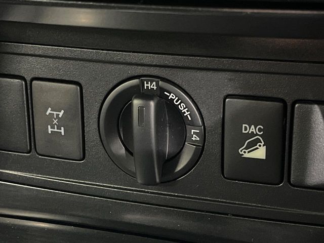 TOYOTA LANDCRUISER PRADO 2015