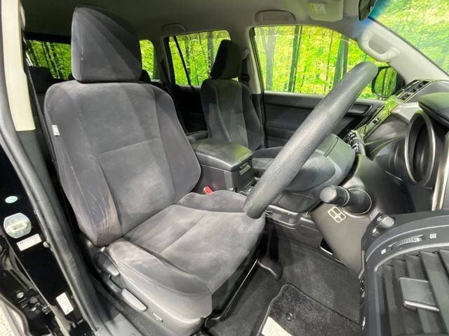 TOYOTA LANDCRUISER PRADO 2015