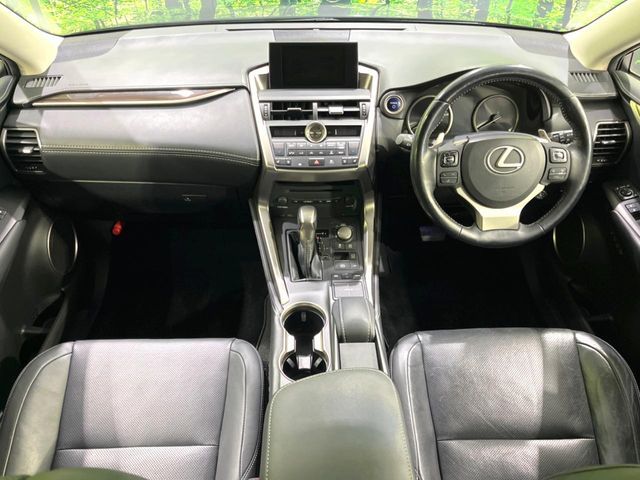 TOYOTA LEXUS NX300h 2015