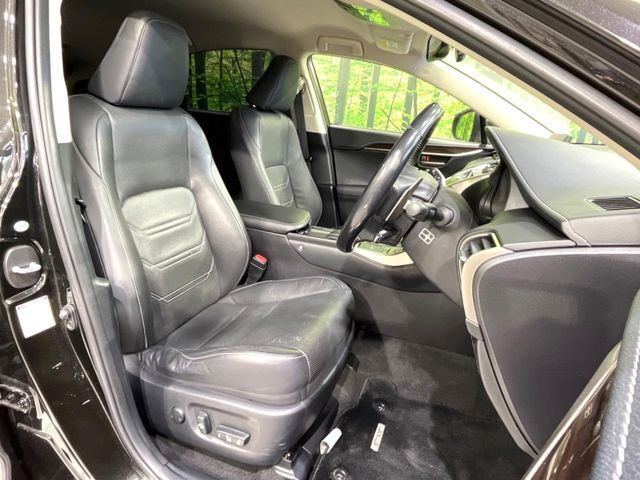 TOYOTA LEXUS NX300h 2015