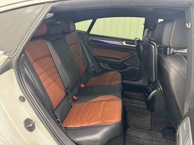 VOLKSWAGEN VOLKSWAGEN Arteon 2021