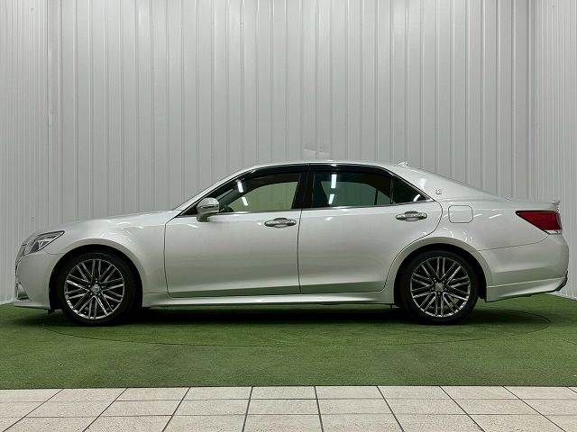 TOYOTA CROWN sedan 2013