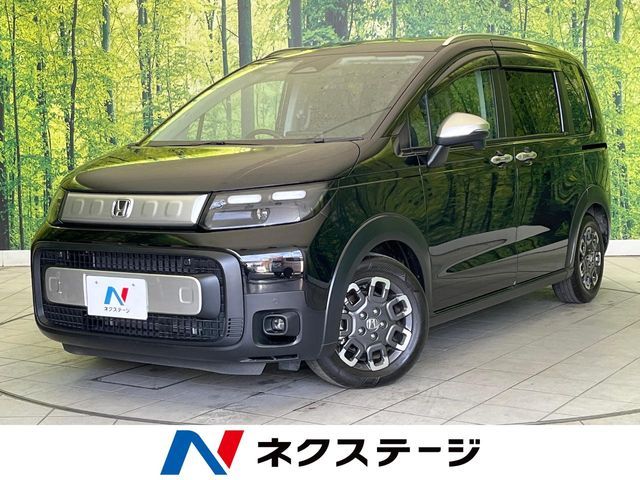 HONDA FREED 2024