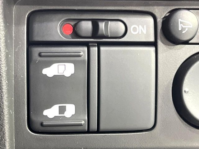 HONDA FREED Spike HYBRID 2013