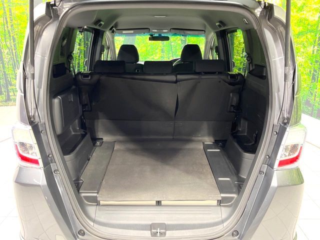 HONDA FREED Spike HYBRID 2013