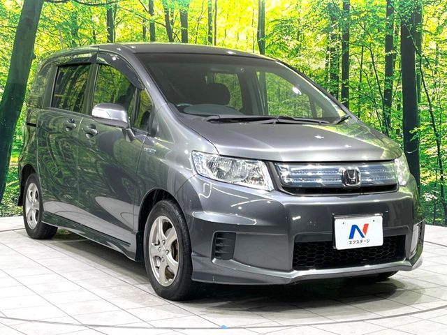 HONDA FREED Spike HYBRID 2013
