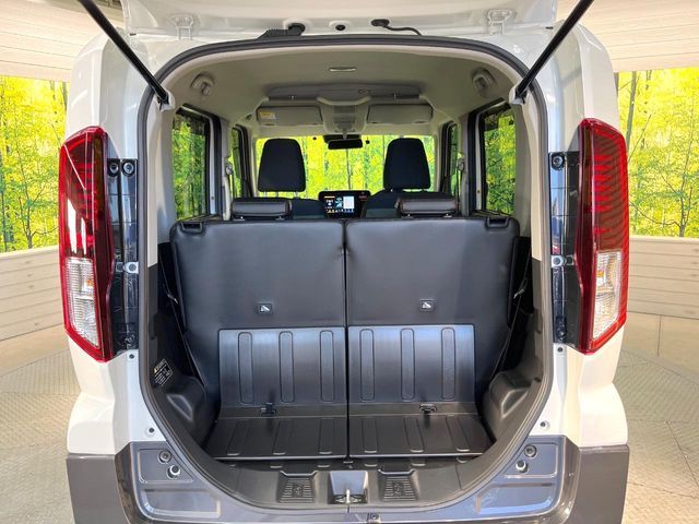 SUZUKI Spacia GEAR 2025