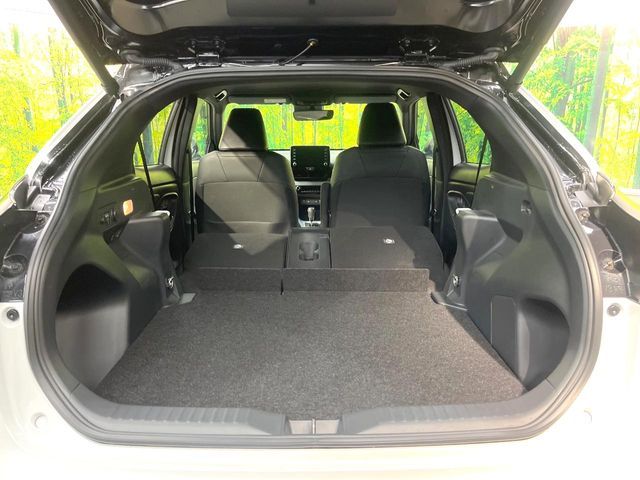 TOYOTA YARIS CROSS HYBRID 2023