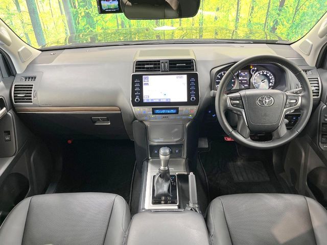 TOYOTA LANDCRUISER PRADO 2023