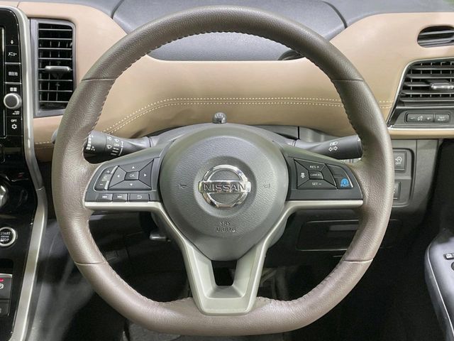 NISSAN SERENA  S-HYBRID 2019