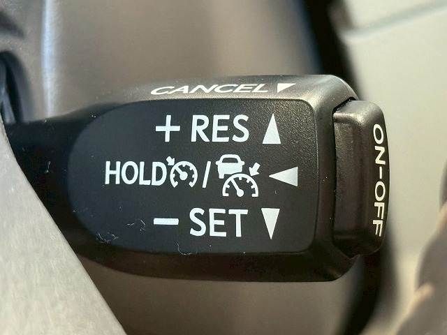 TOYOTA LANDCRUISER PRADO 2022