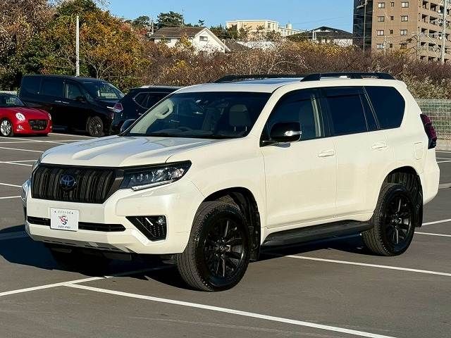 TOYOTA LANDCRUISER PRADO 2022