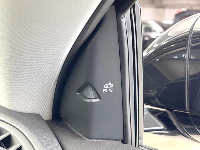 VOLVO VOLVO V40 CROSS COUNTRY 2016