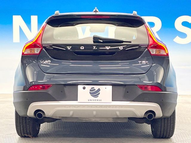 VOLVO VOLVO V40 CROSS COUNTRY 2016