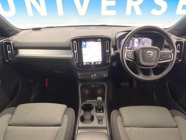 VOLVO VOLVO XC40 2021