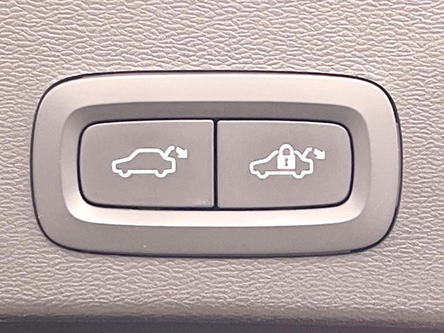 VOLVO VOLVO XC40 2021