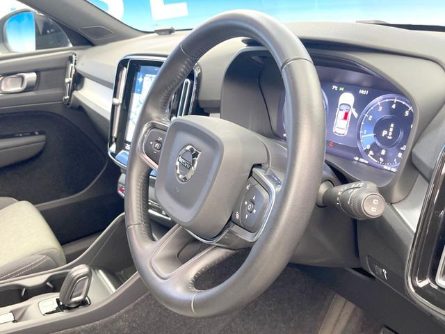 VOLVO VOLVO XC40 2021