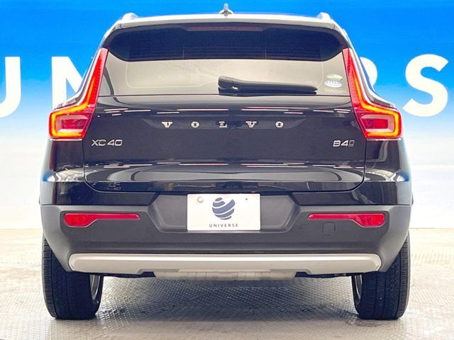 VOLVO VOLVO XC40 2021