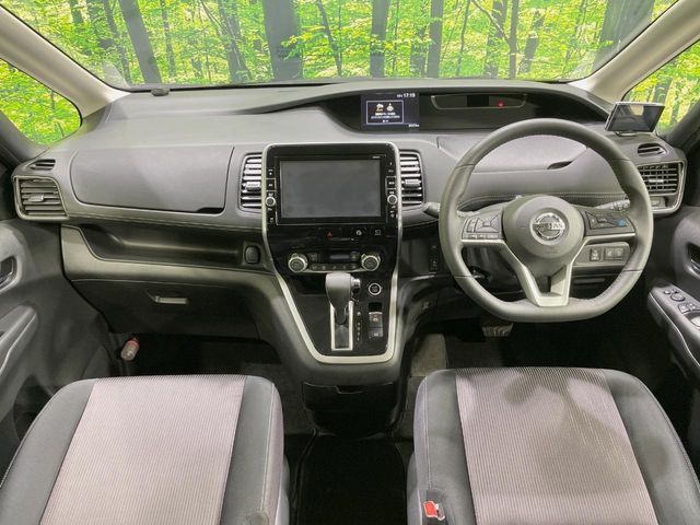 NISSAN SERENA  S-HYBRID 2017