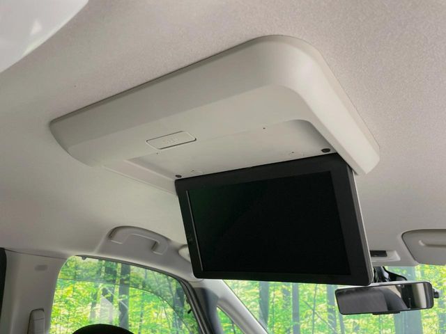 NISSAN SERENA  S-HYBRID 2017