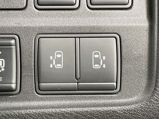 NISSAN SERENA  S-HYBRID 2017