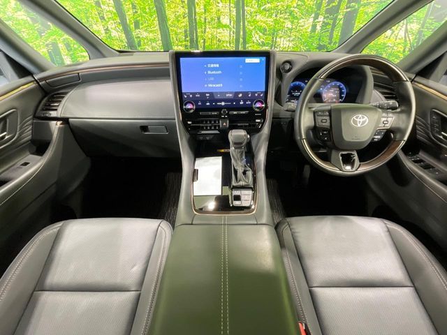 TOYOTA ALPHARD 2024