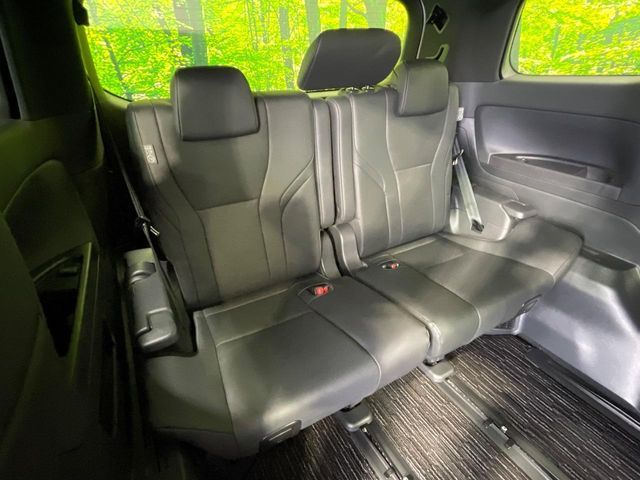 TOYOTA ALPHARD 2024