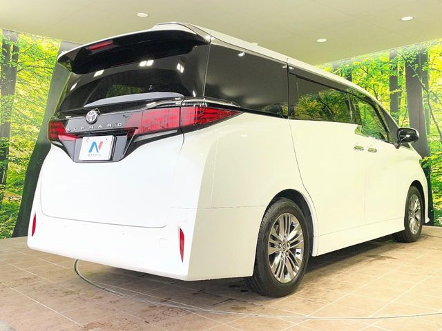 TOYOTA ALPHARD 2024