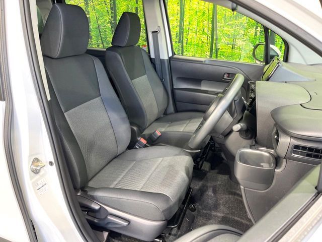 TOYOTA SIENTA HYBRID 2025