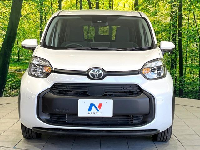 TOYOTA SIENTA HYBRID 2025